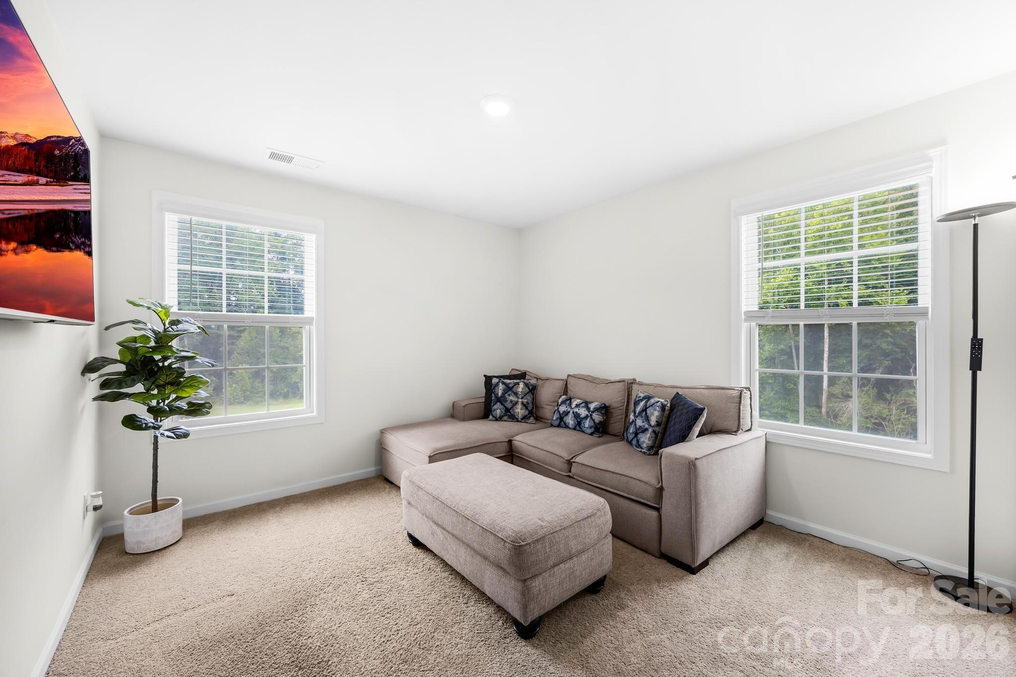 104 Aviendha Lane Property Photo 28