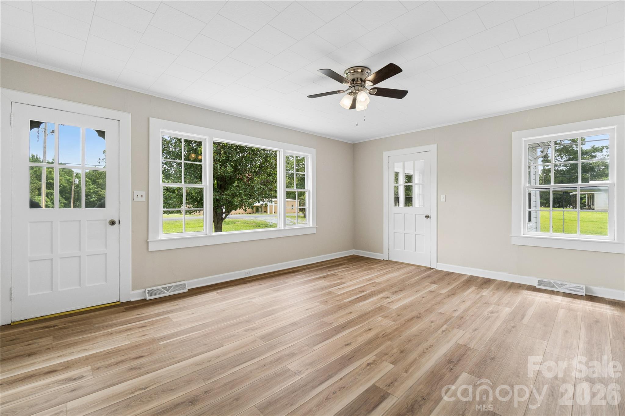 842 Moores Lake Road Property Photo 8