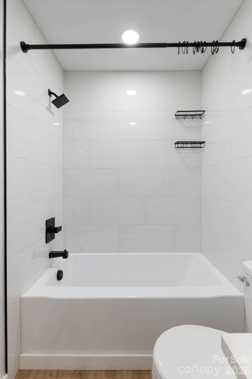 615 E Saunders Avenue Property Photo 17