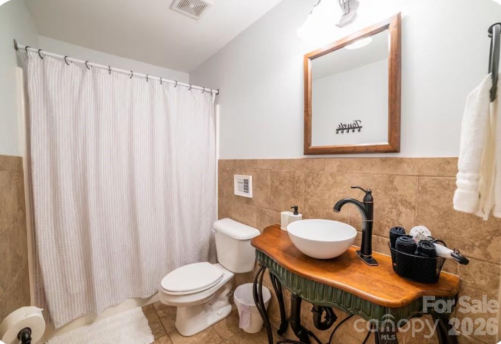 67 Hummingbird Hill Road Property Photo 17