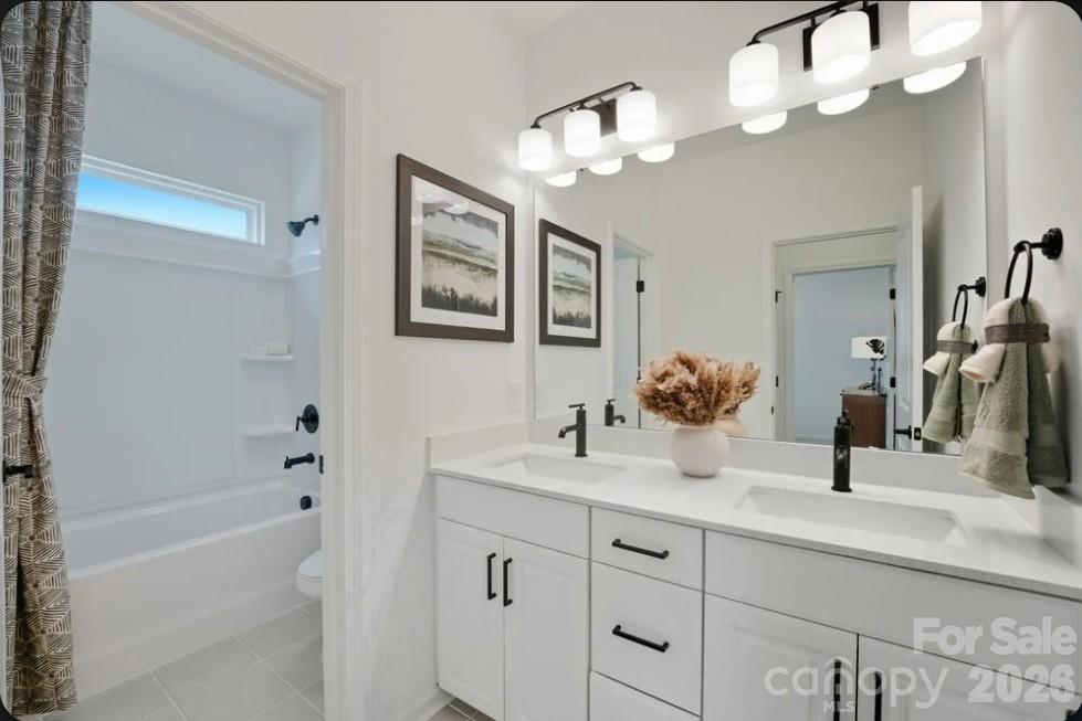 525 Silver Star Boulevard Property Photo 16