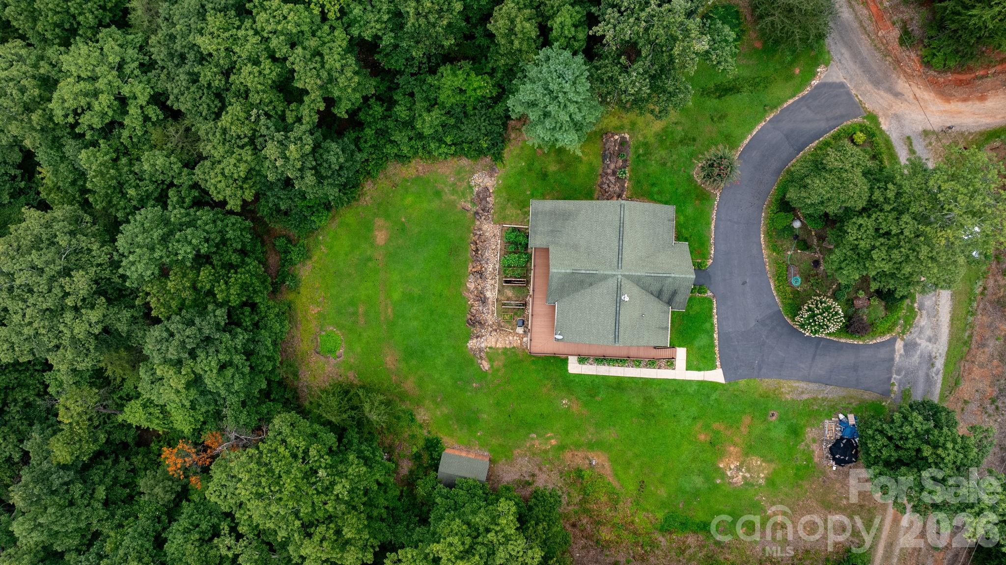 422 Ridge Creek Drive Property Photo 6