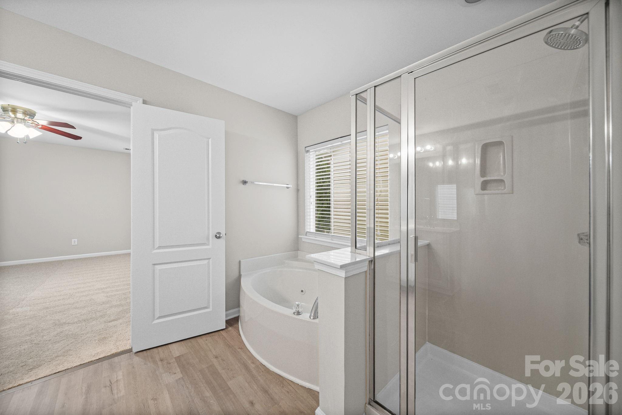 9220 Seamill Road Property Photo 25