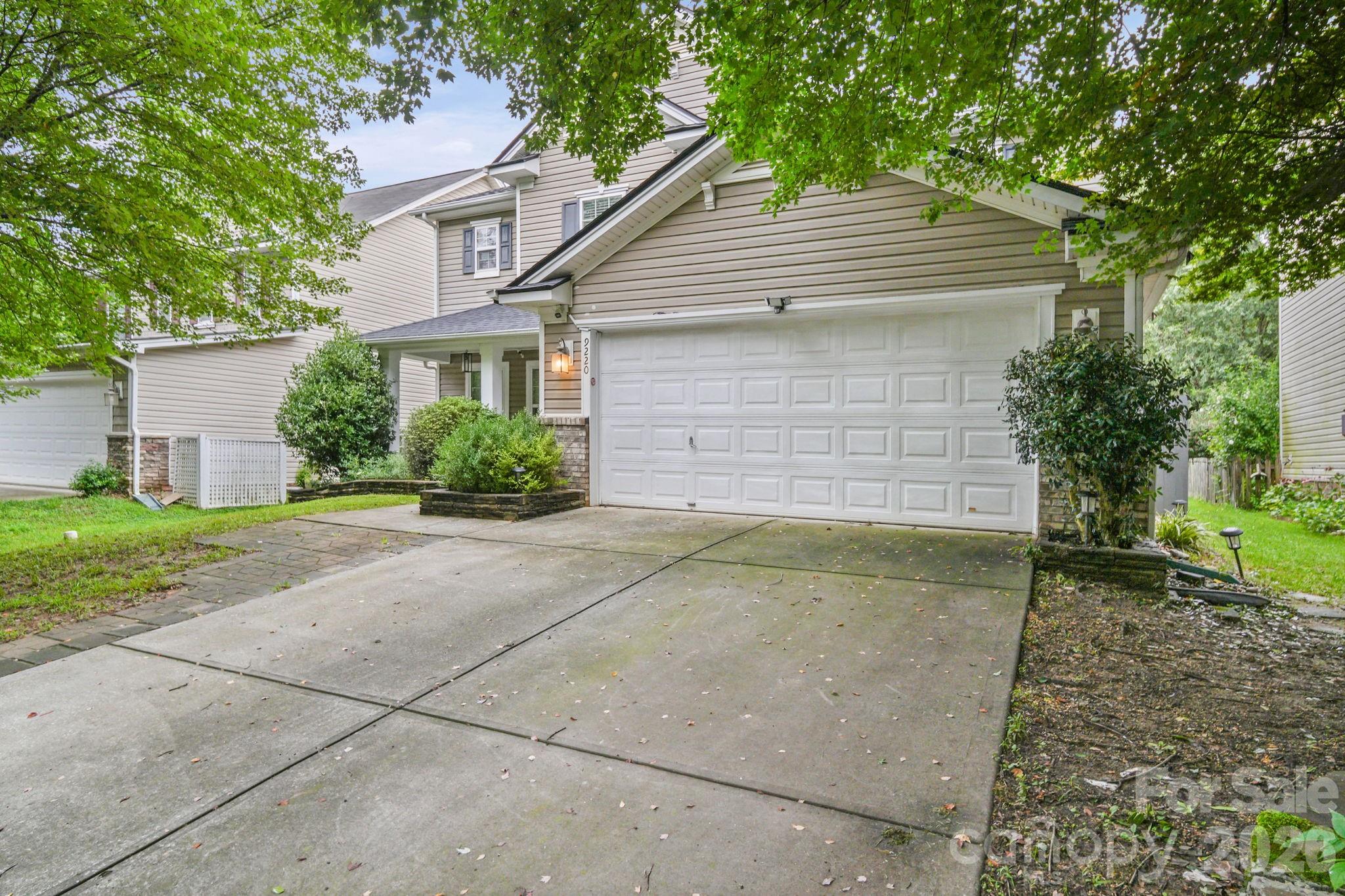 9220 Seamill Road Property Photo 27