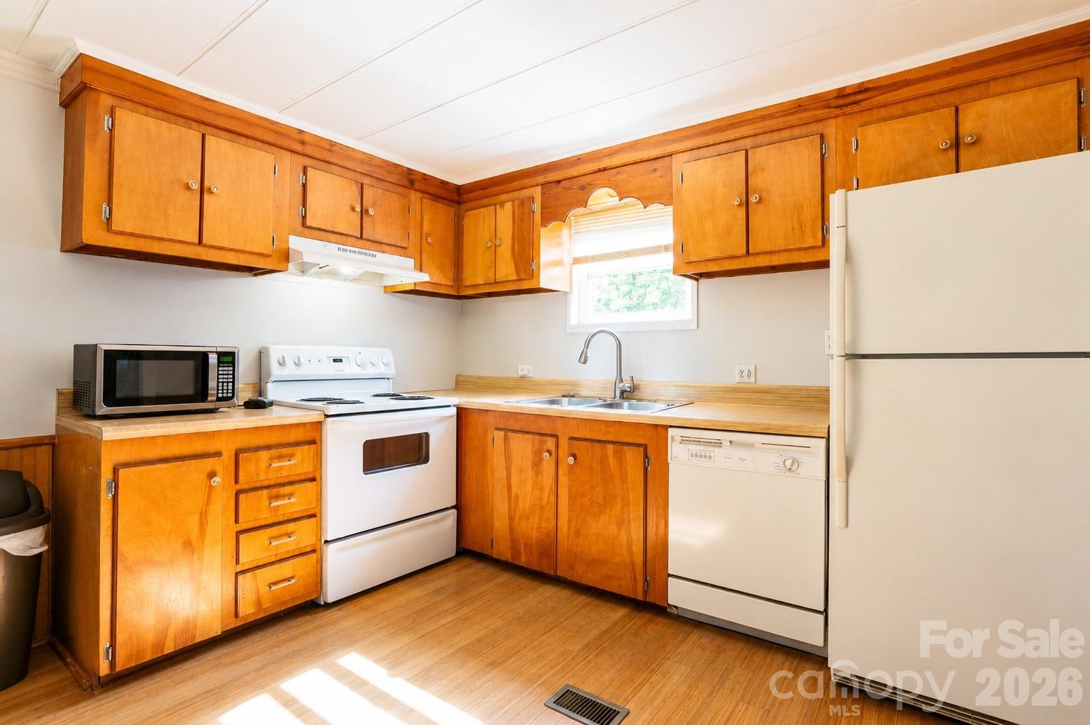 27 Lela Lane 4a Property Photo 3