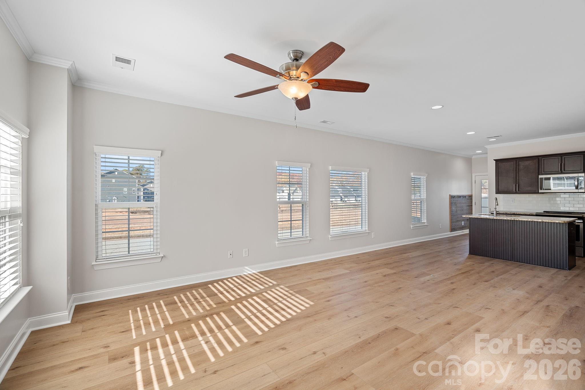 2503 Gallery Drive Property Photo 2