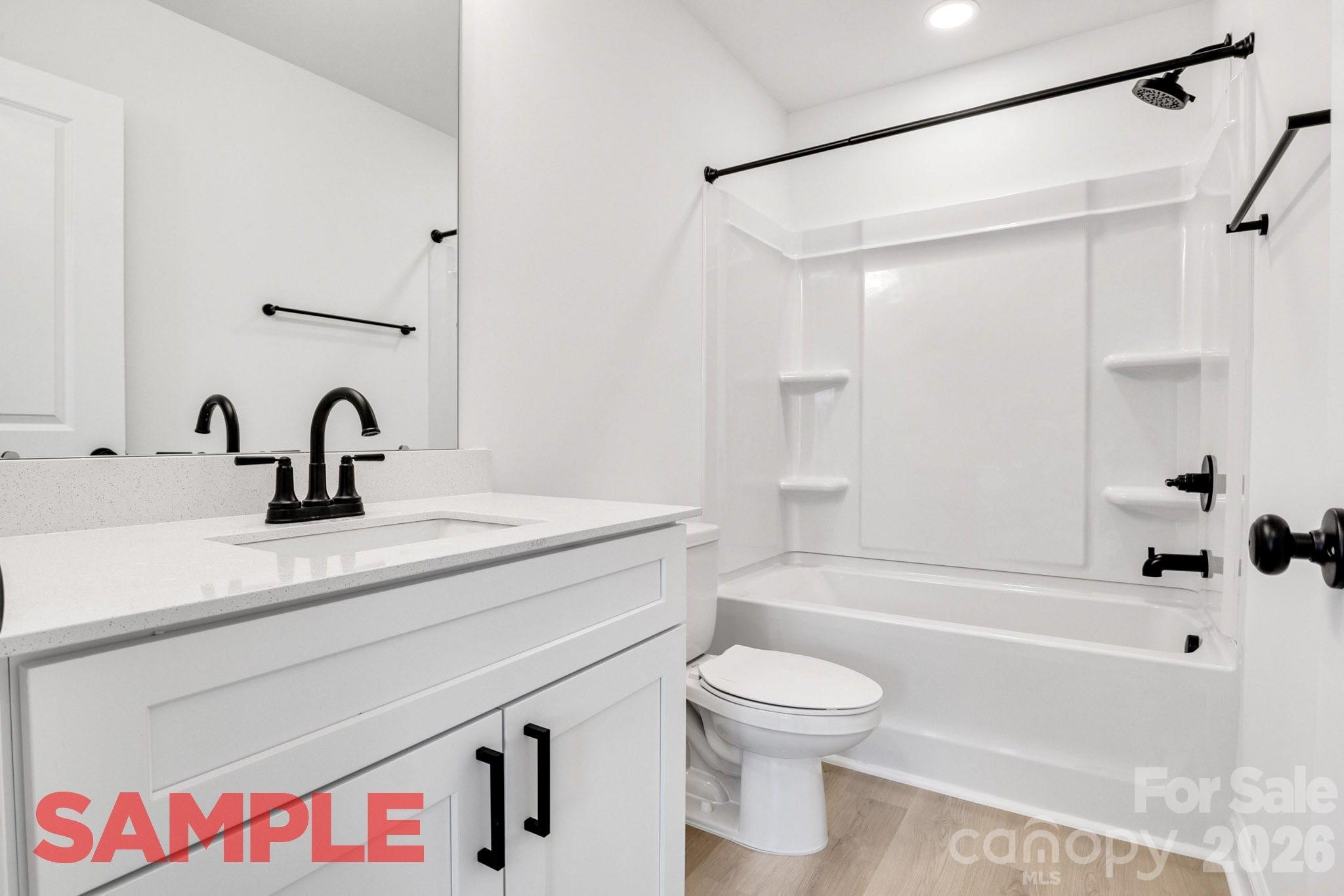 1585 Solitude Court Property Photo 8