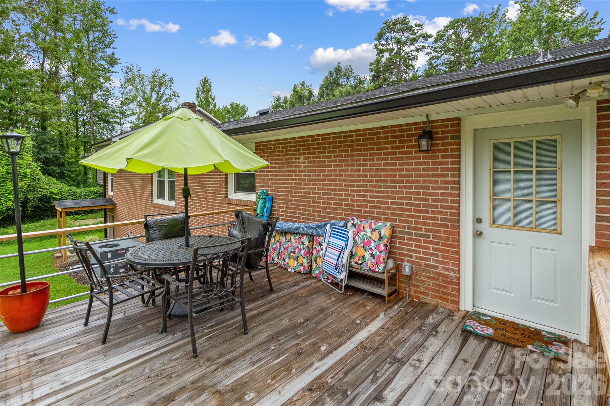 1101 Rosewood Avenue Property Photo 33