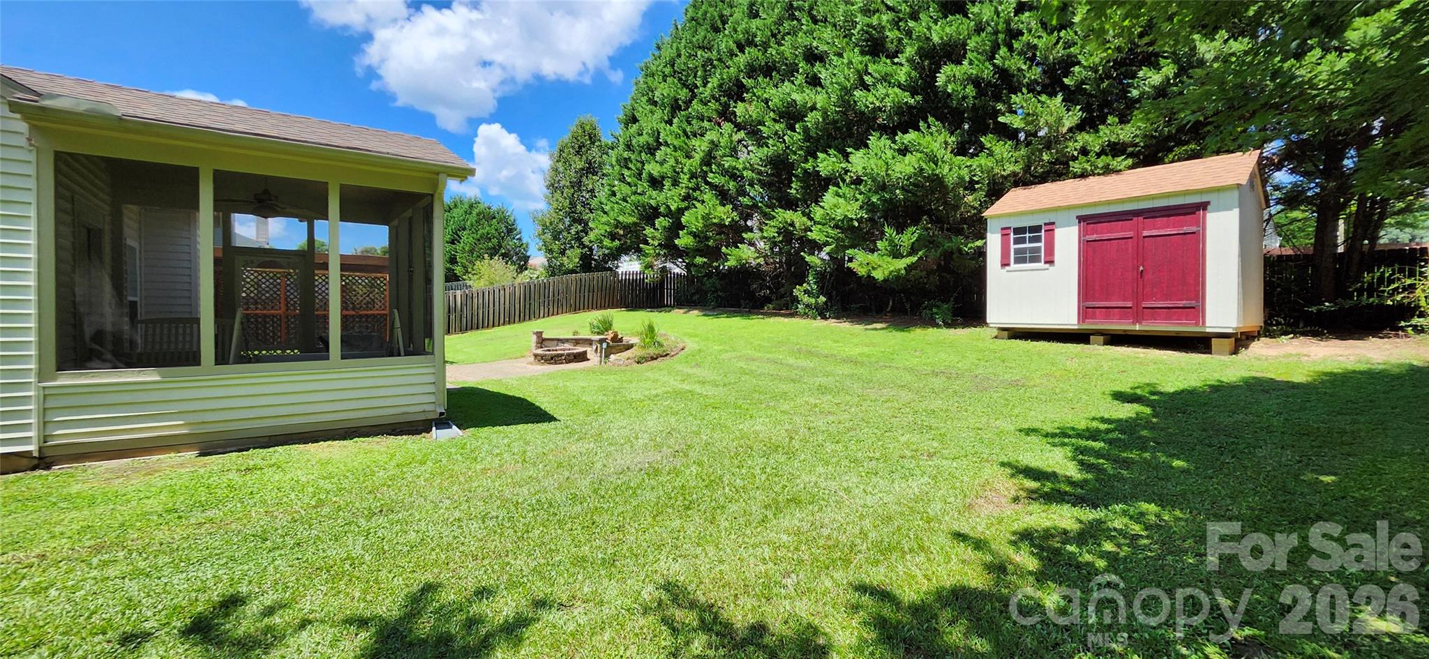 3792 Shasta Circle Property Photo 7