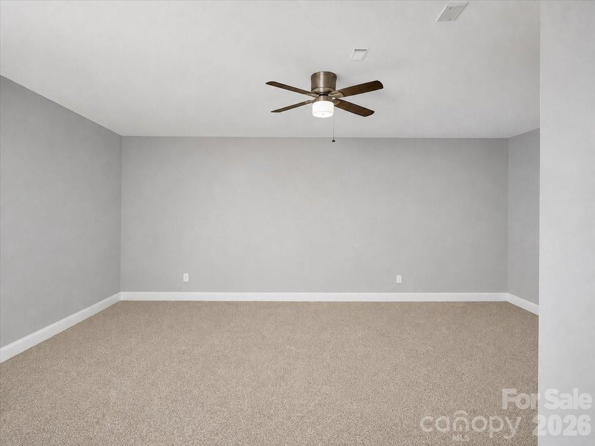 1926 Tyvola Road Property Photo 13