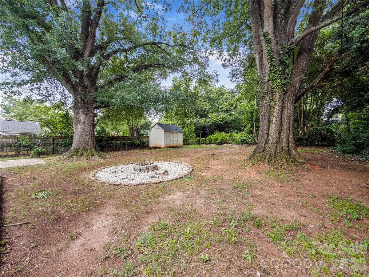 1926 Tyvola Road Property Photo 19