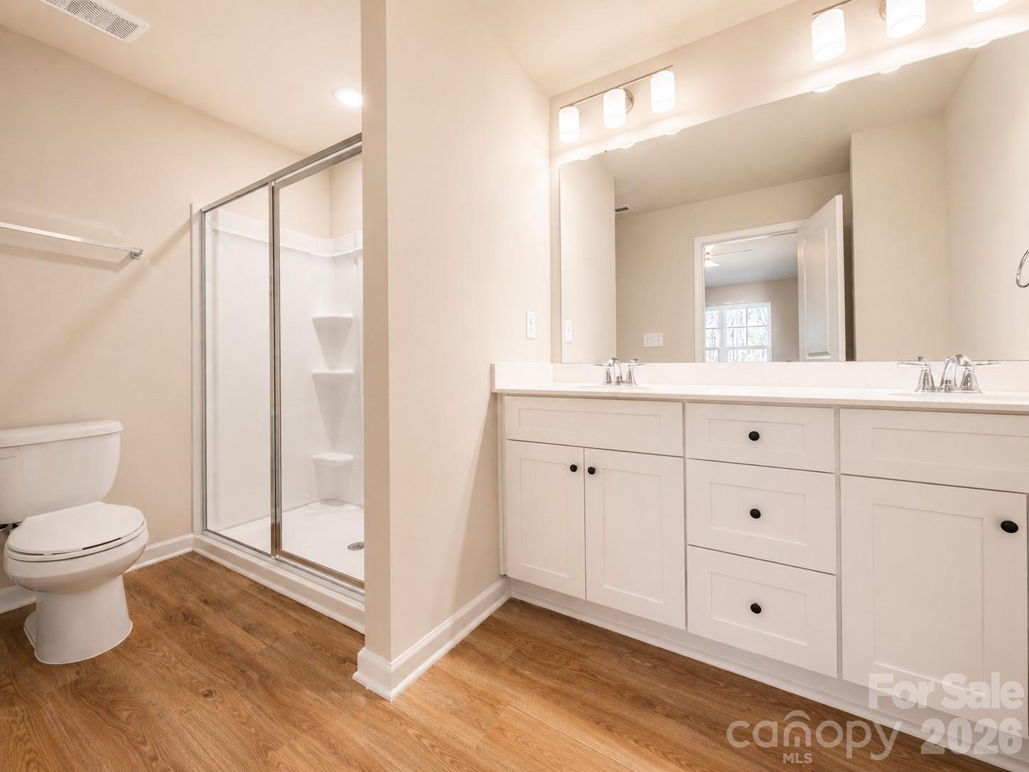 5941 Wallace Avenue Property Photo 13