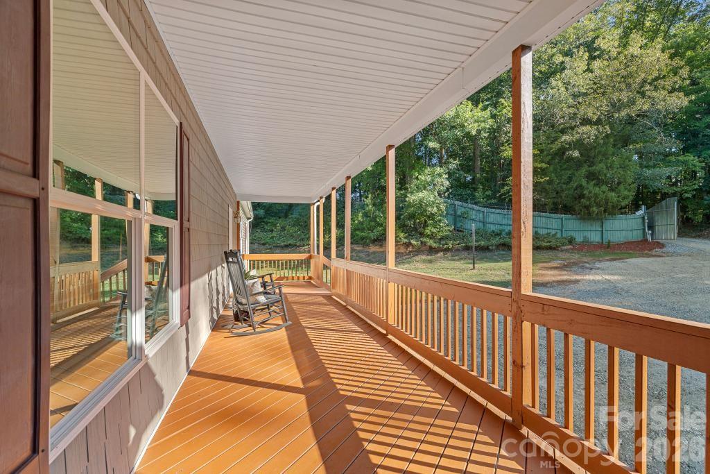 10429 Starwood Drive Property Photo 1