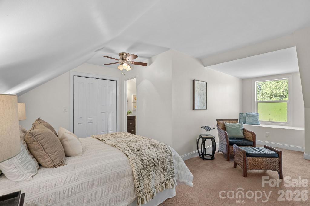 10429 Starwood Drive Property Photo 31