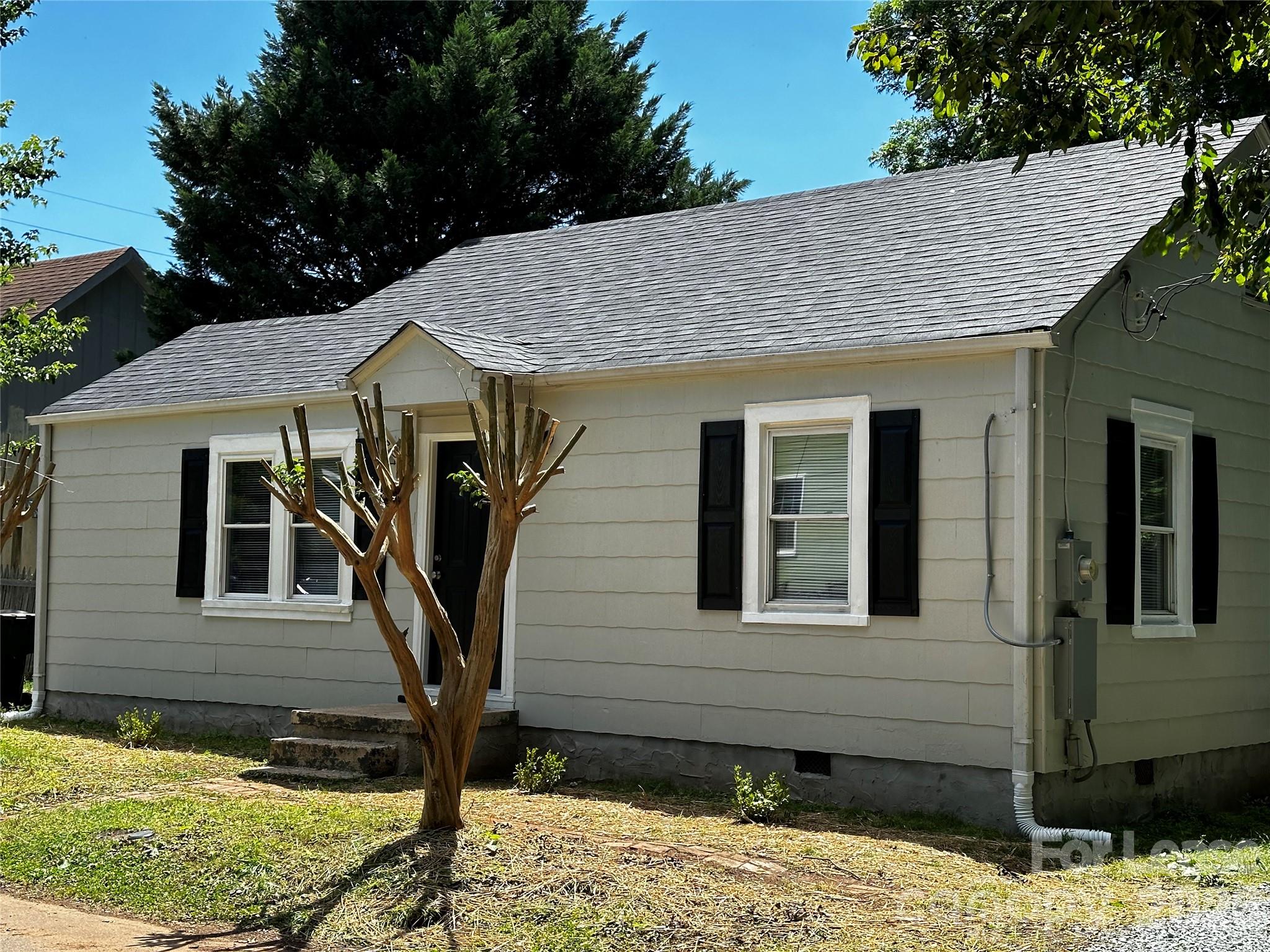 603 Robbins Street Property Photo 2