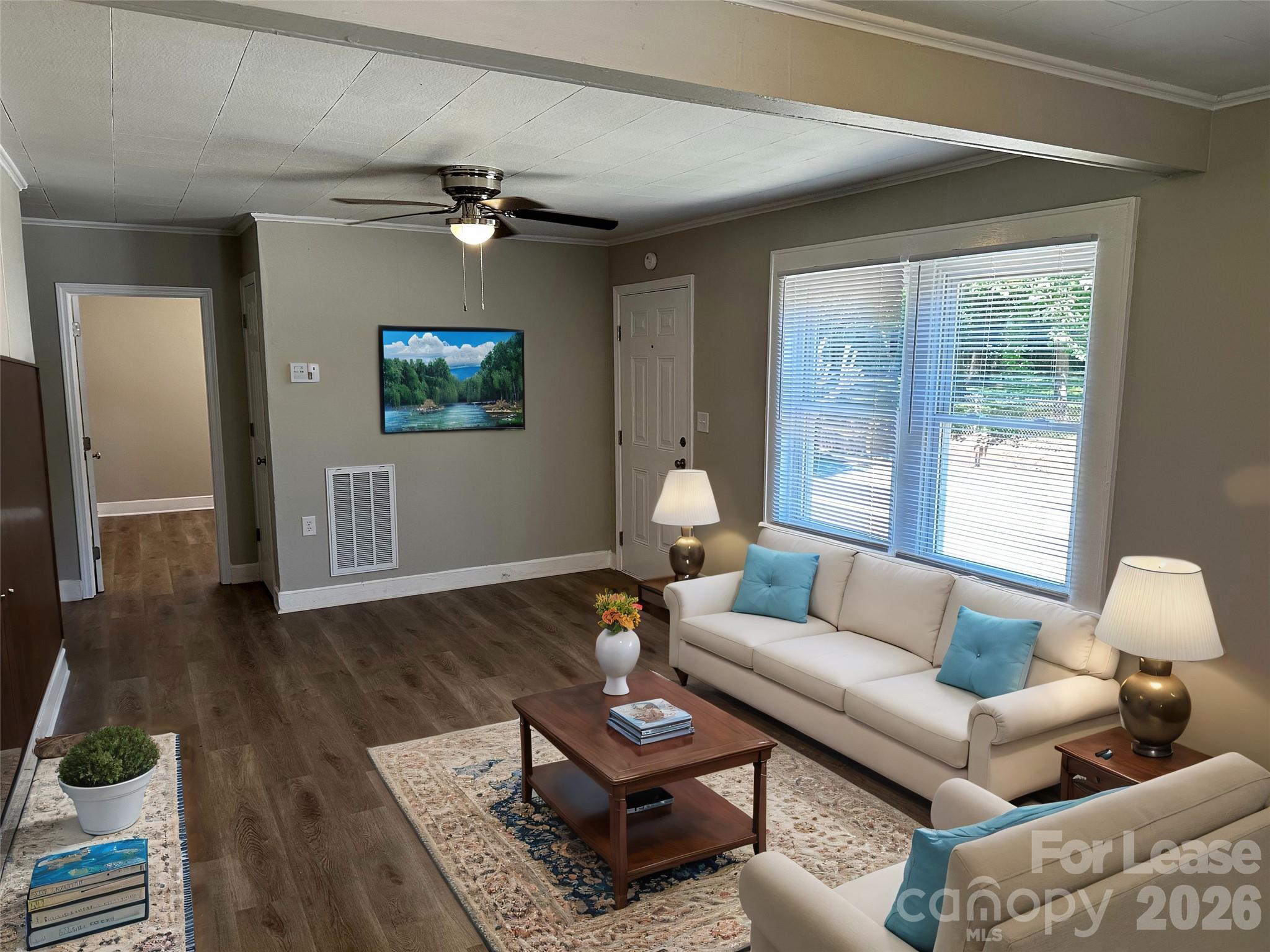 603 Robbins Street Property Photo 7