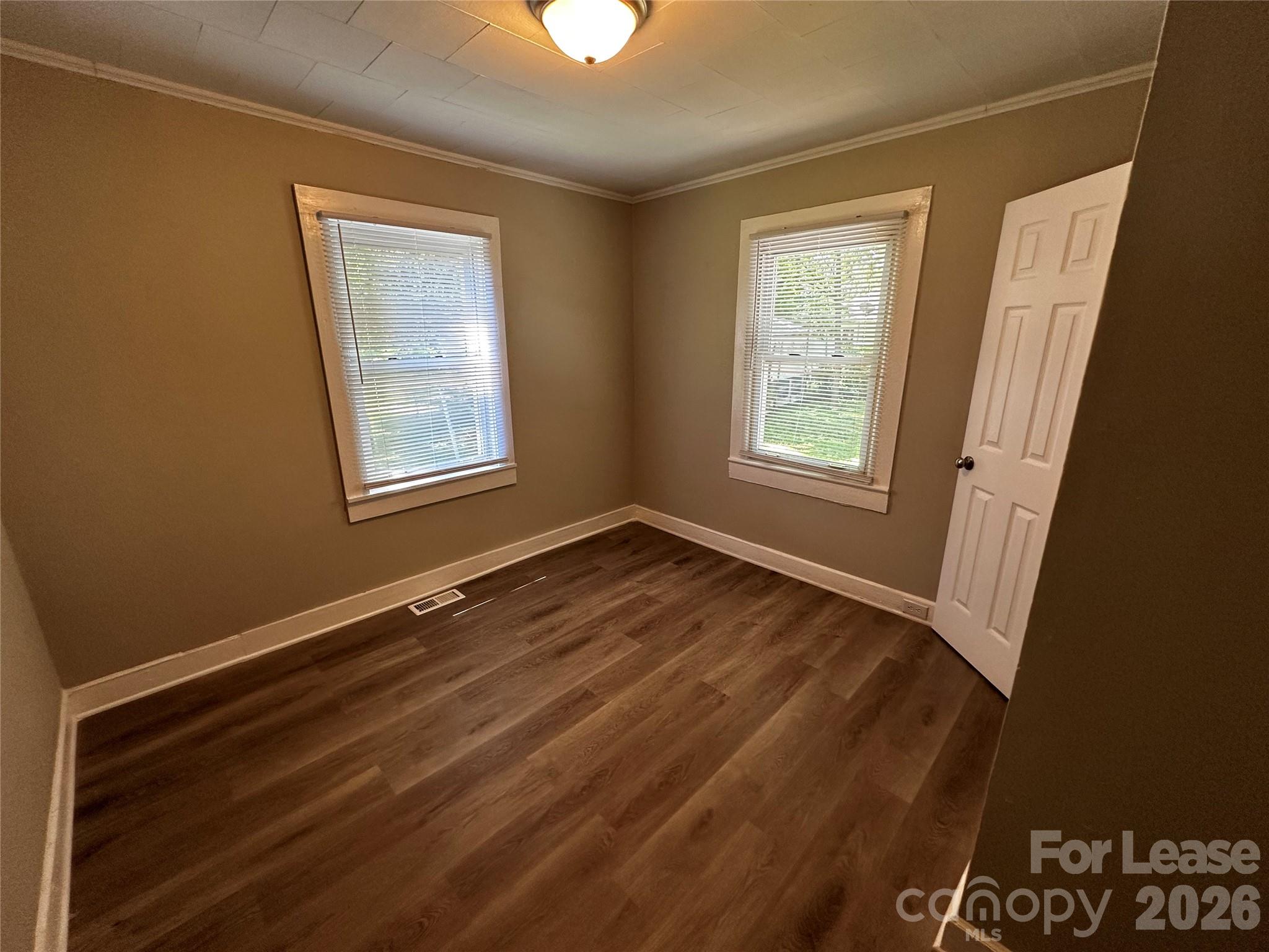 603 Robbins Street Property Photo 18
