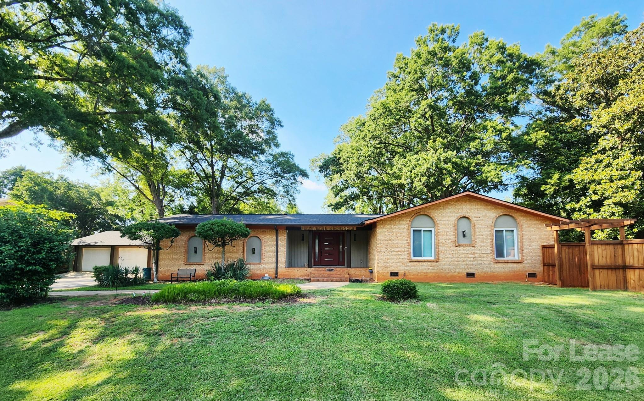 5745 Riviere Drive Property Photo 1