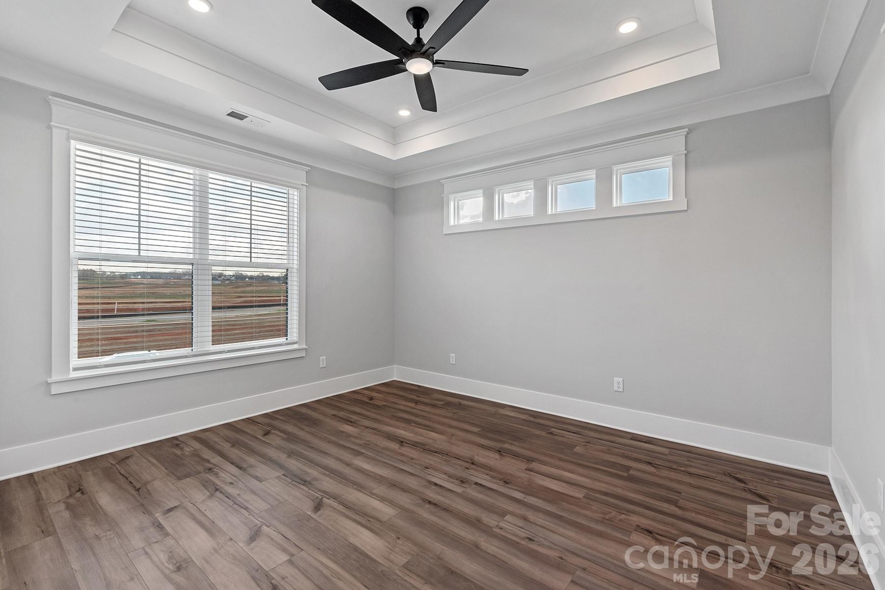 1658 Dresden Drive Property Photo 17