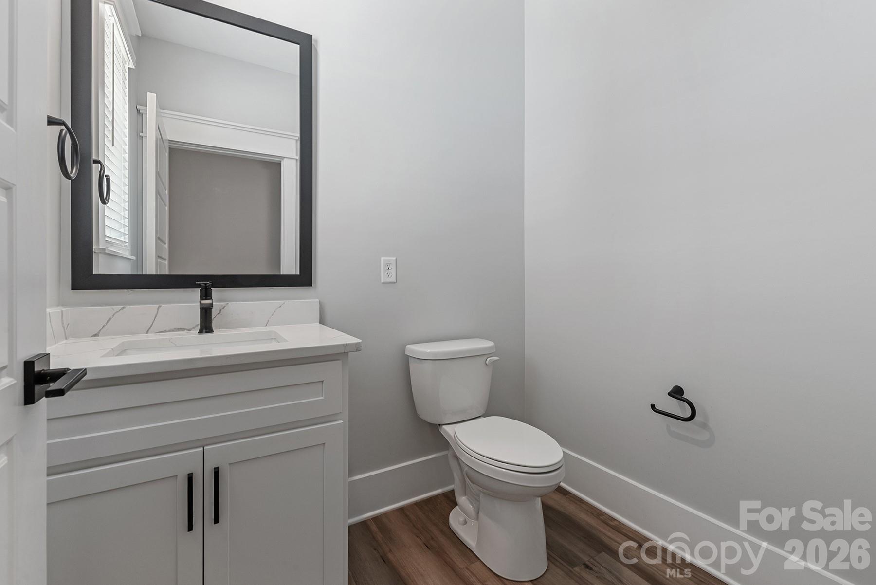 1658 Dresden Drive Property Photo 25