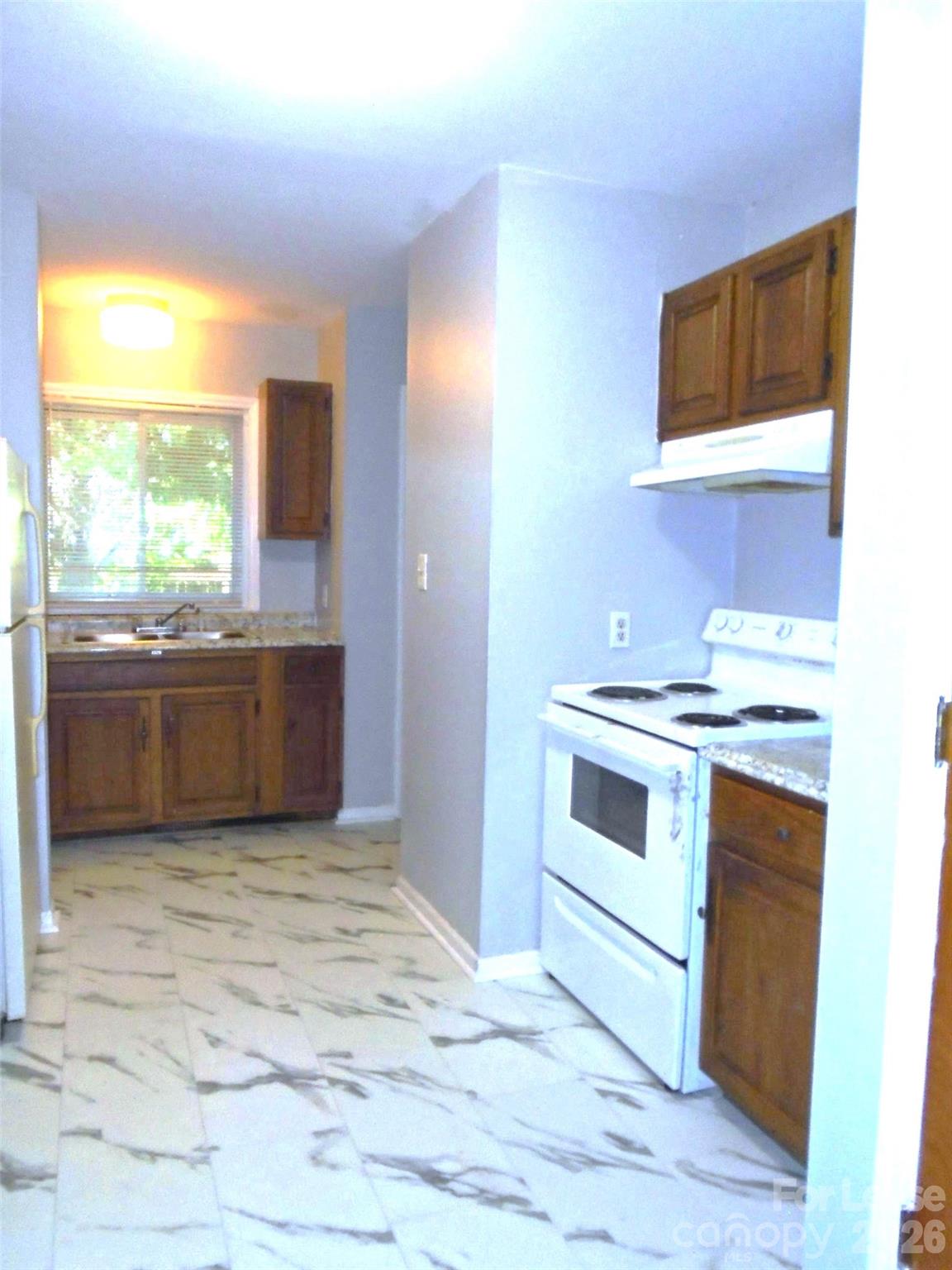 4024 Rosehaven Drive Property Photo 4