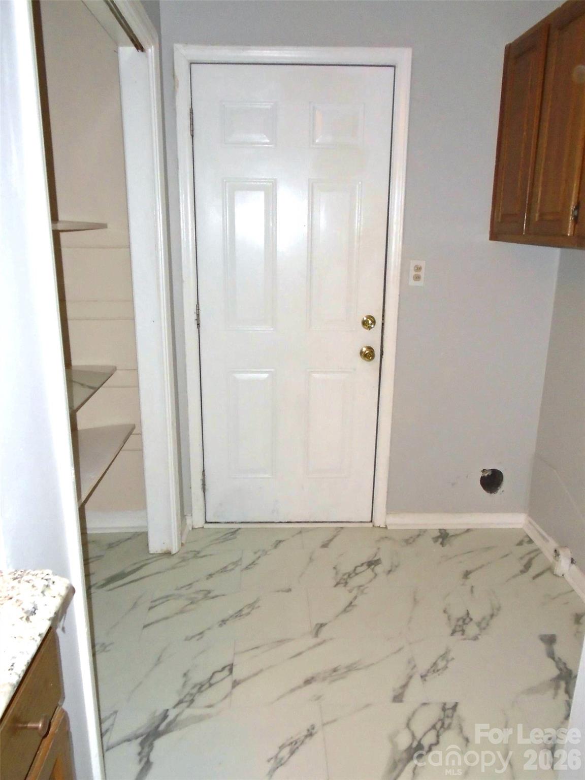 4024 Rosehaven Drive Property Photo 8