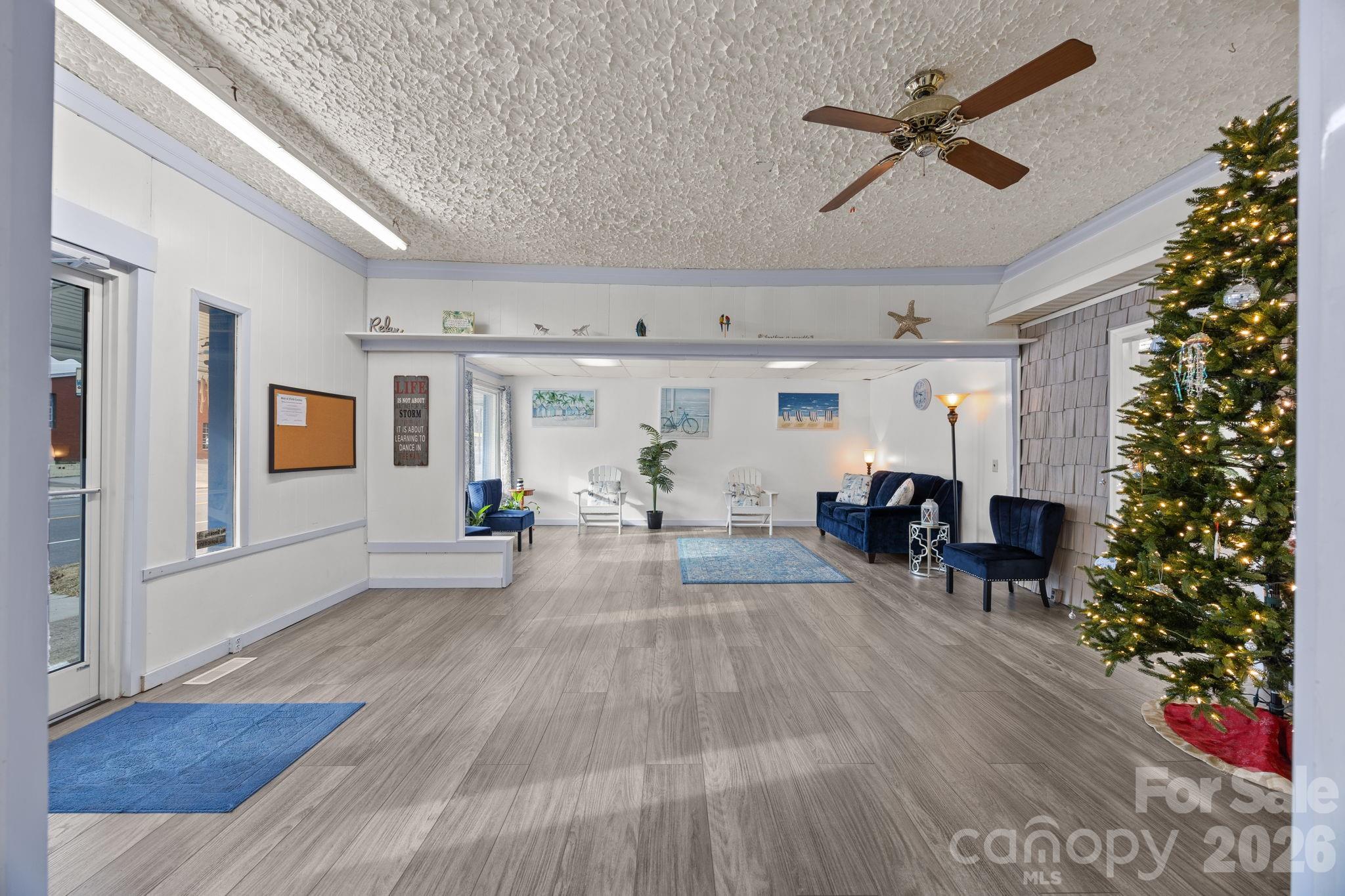 1108 S Salisbury Avenue Property Photo 12