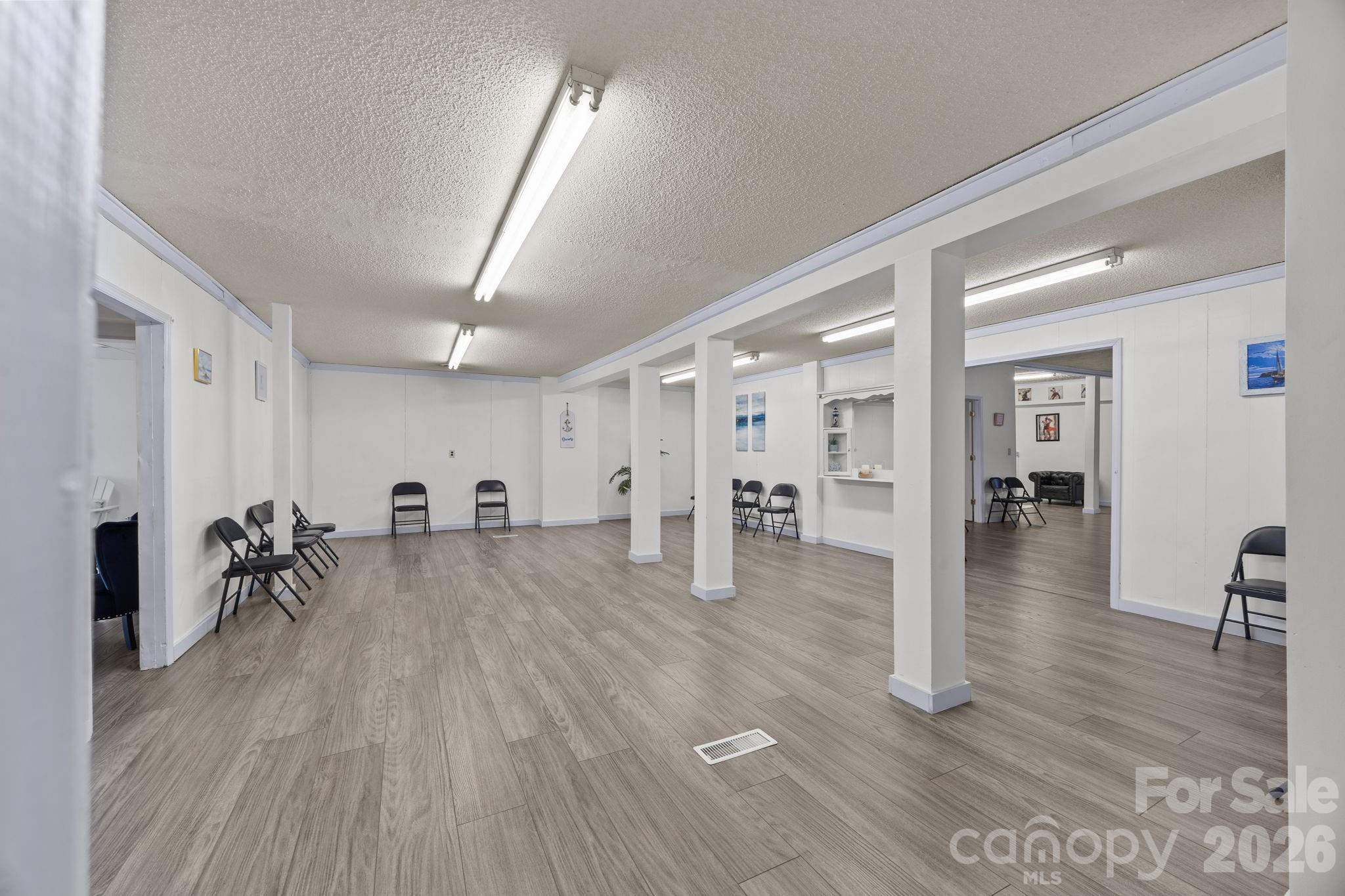 1108 S Salisbury Avenue Property Photo 15