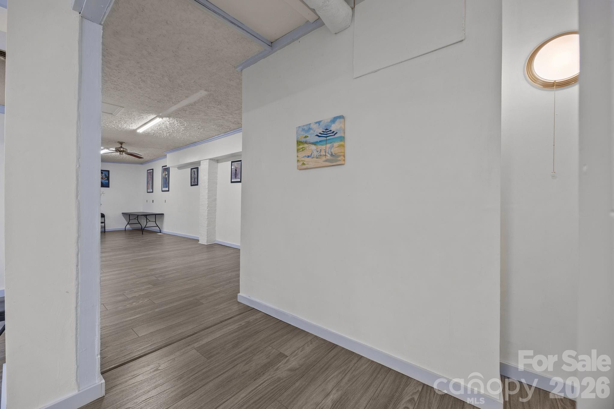 1108 S Salisbury Avenue Property Photo 18