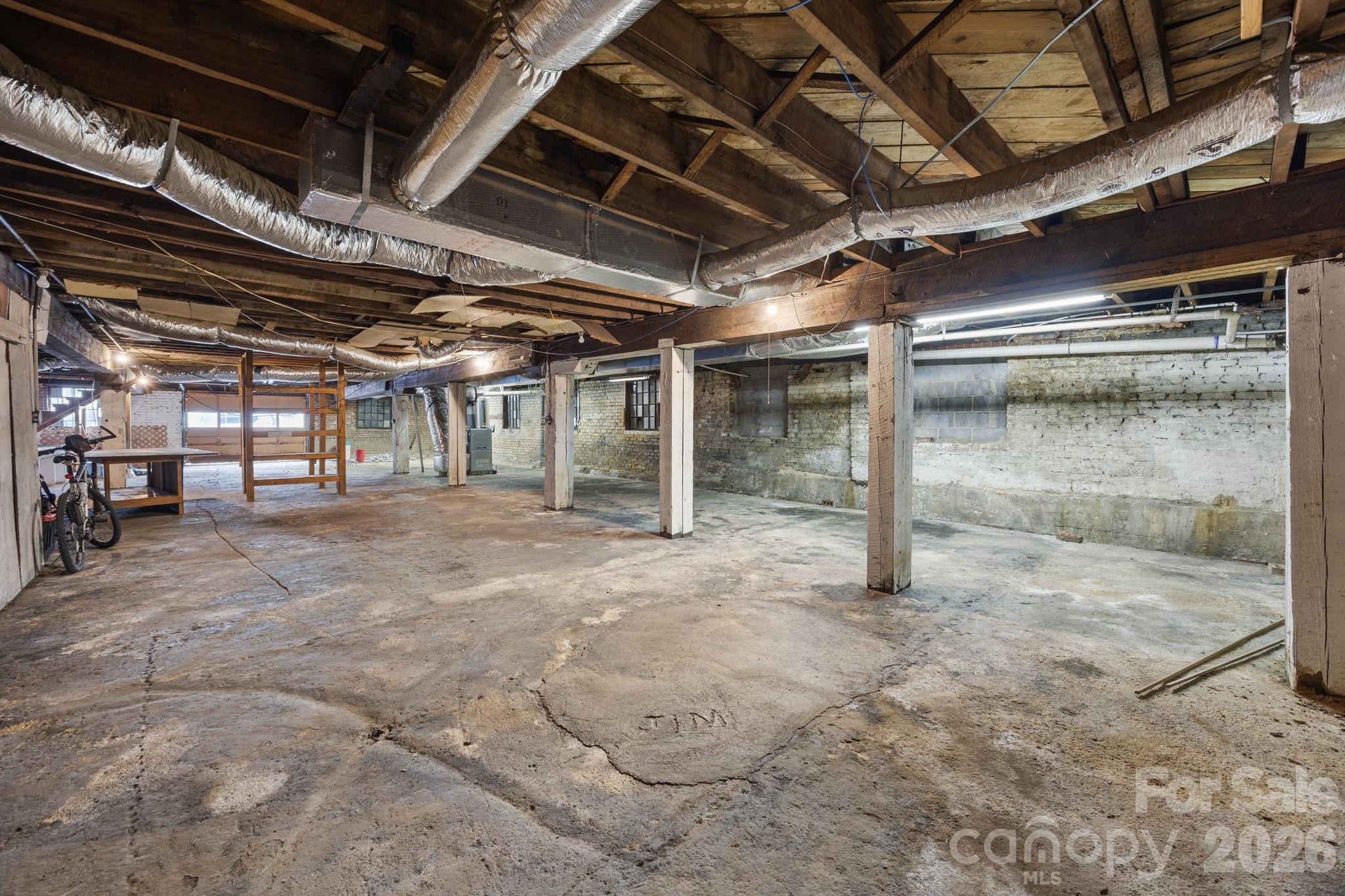 1108 S Salisbury Avenue Property Photo 30
