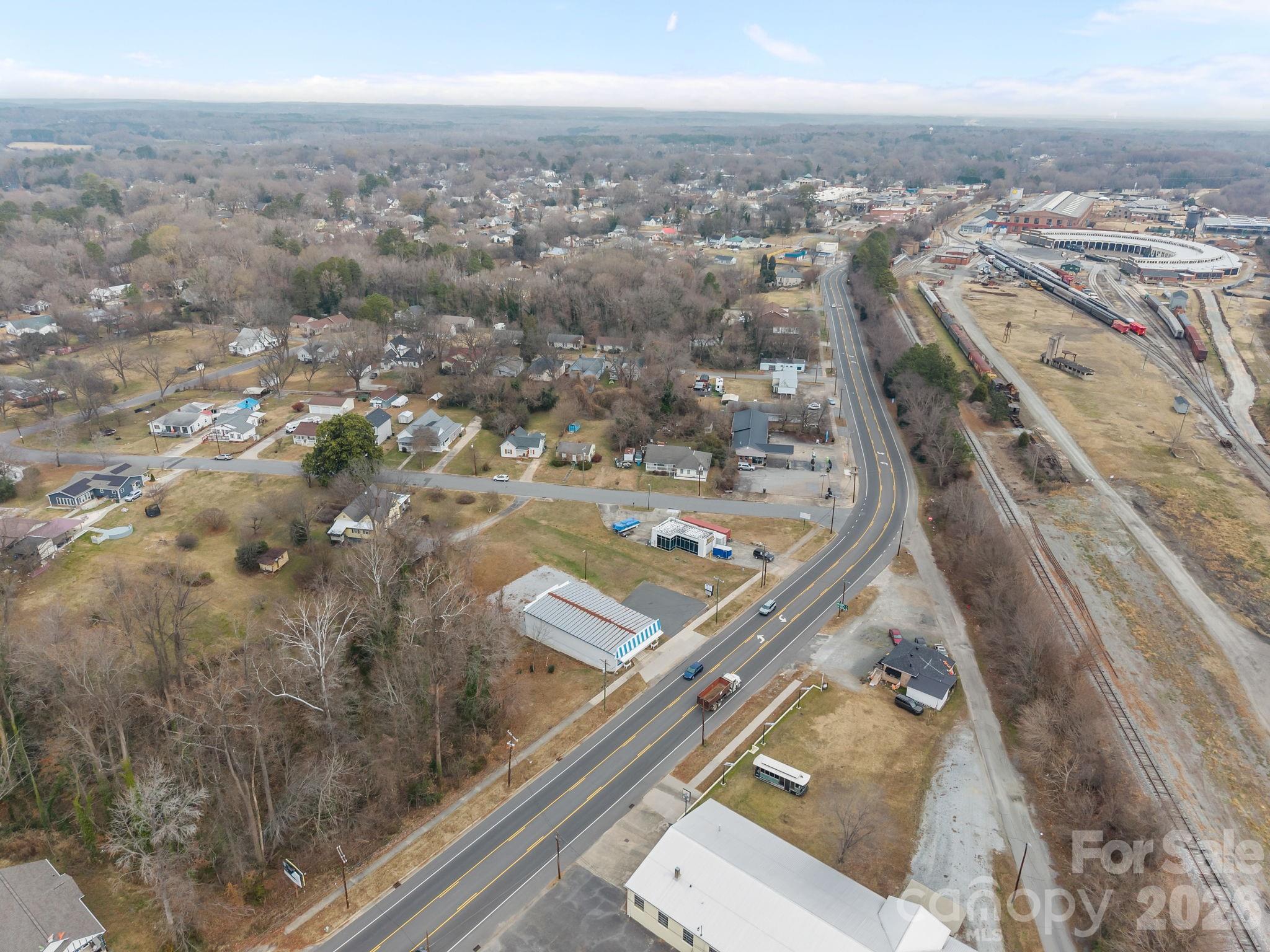 1108 S Salisbury Avenue Property Photo 44