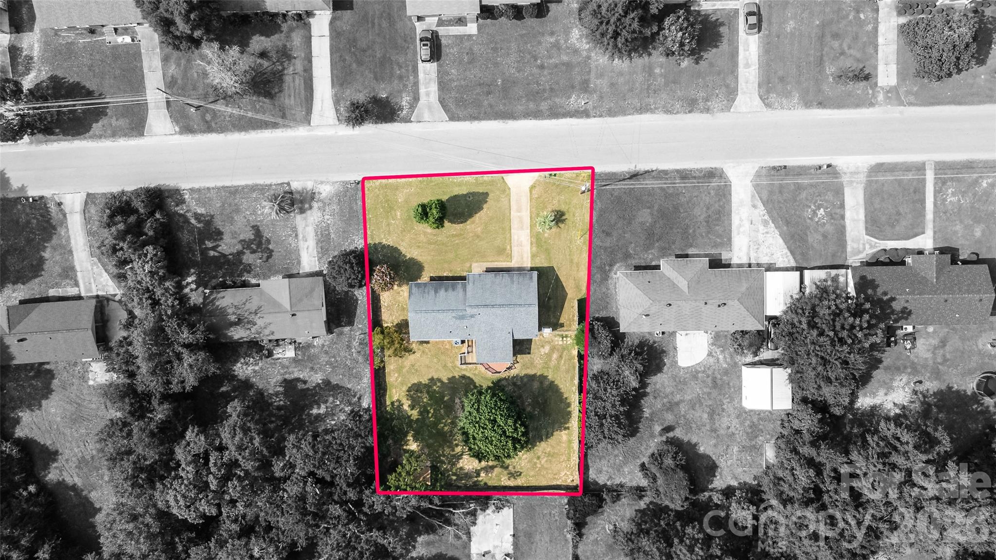 5426 Oakcrest Road Property Photo 7