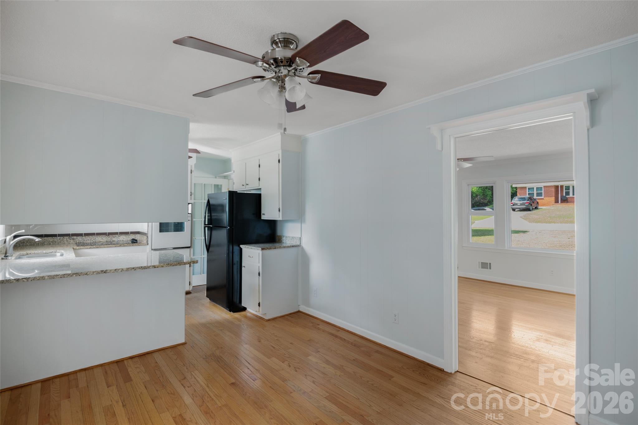 5426 Oakcrest Road Property Photo 16