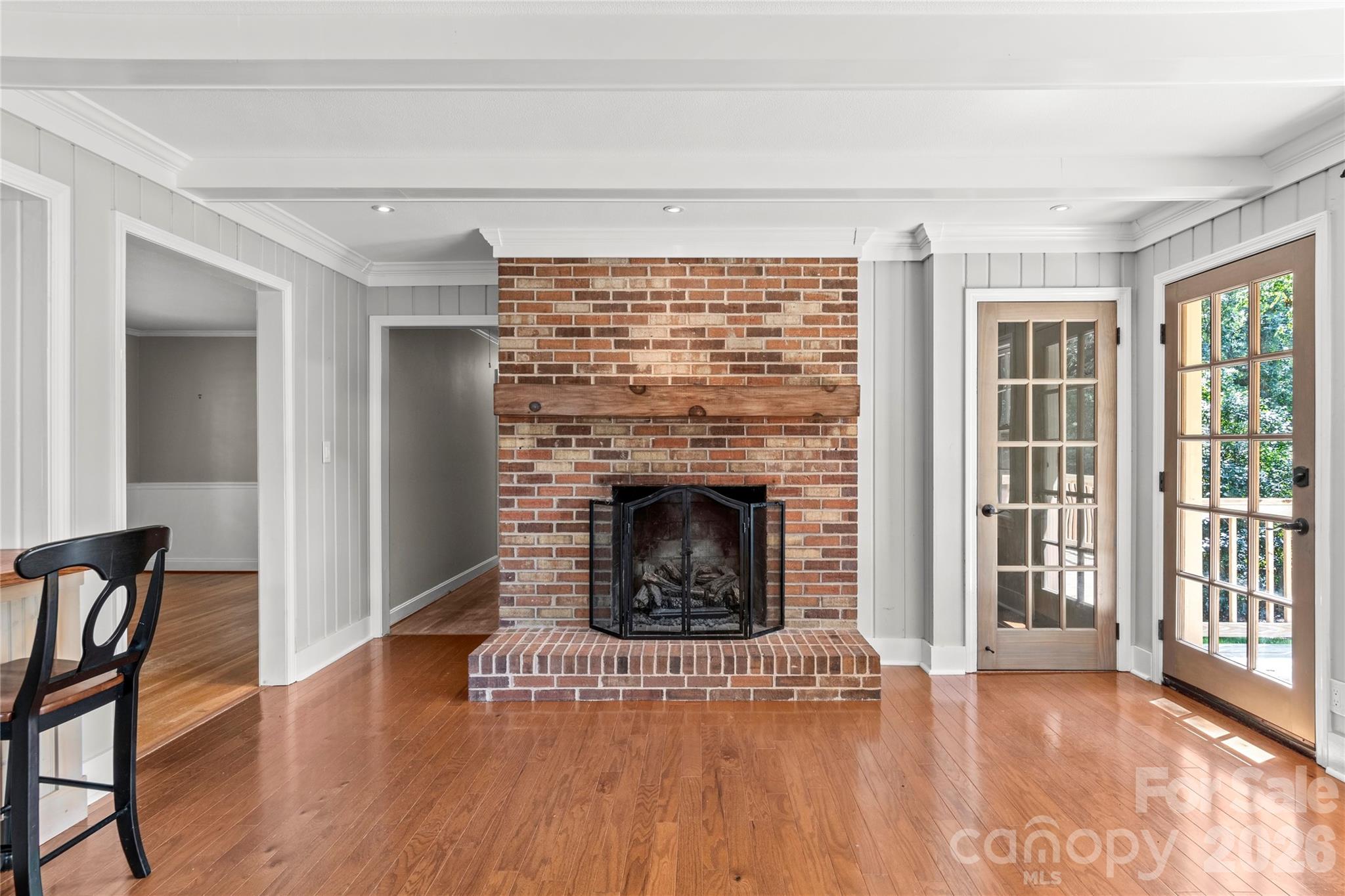 560 Kelway Place Property Photo 12