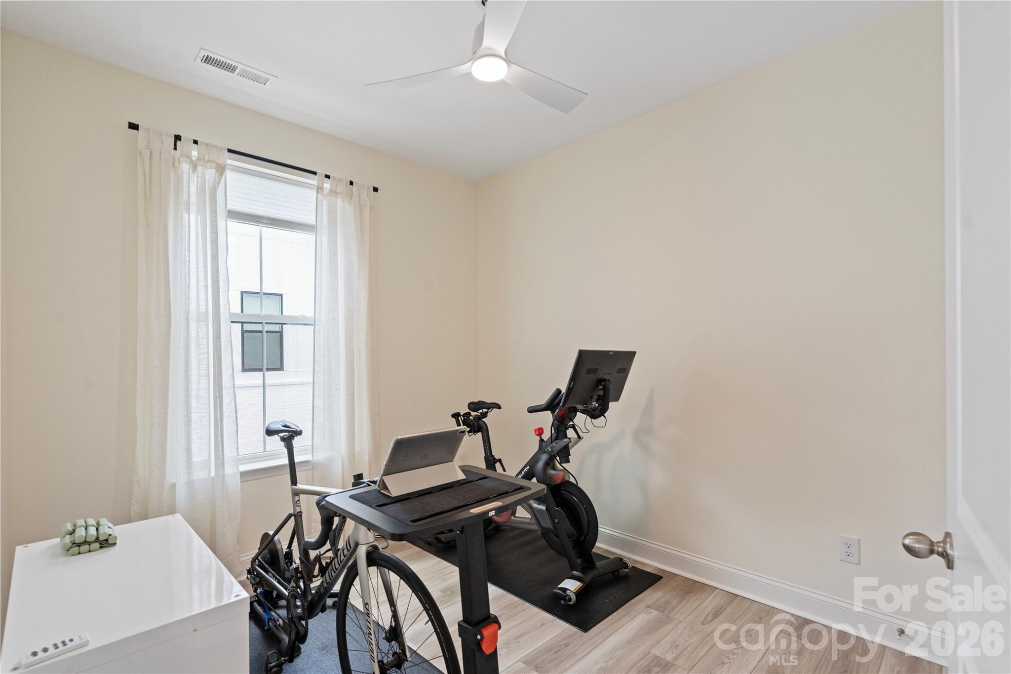 2414 Magnolia Blossom Way Property Photo 38