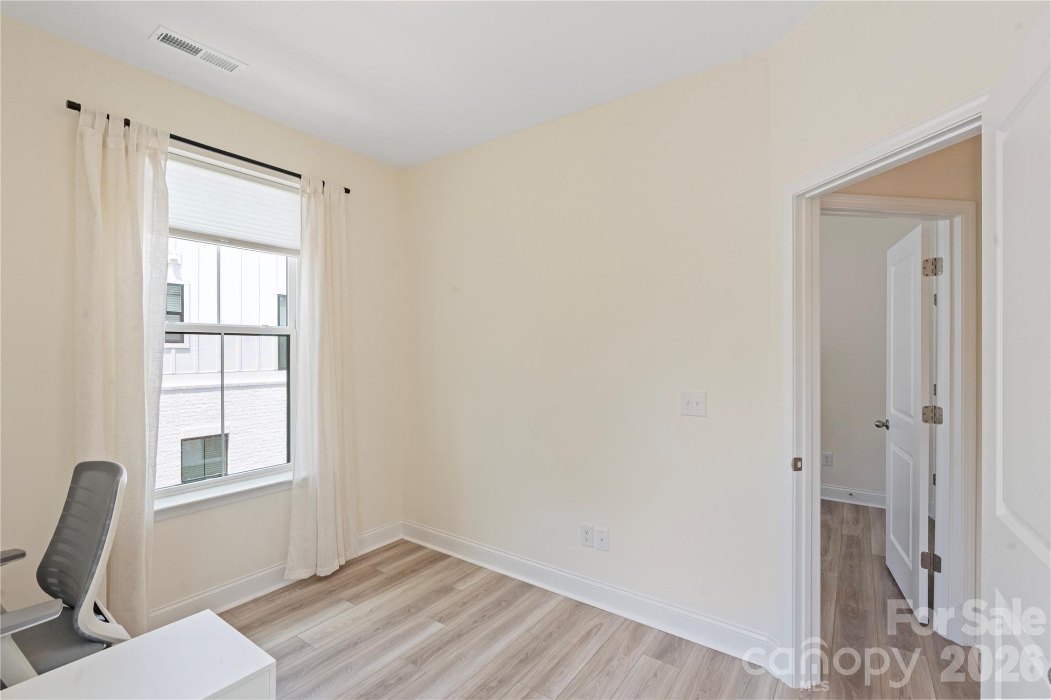 2414 Magnolia Blossom Way Property Photo 39