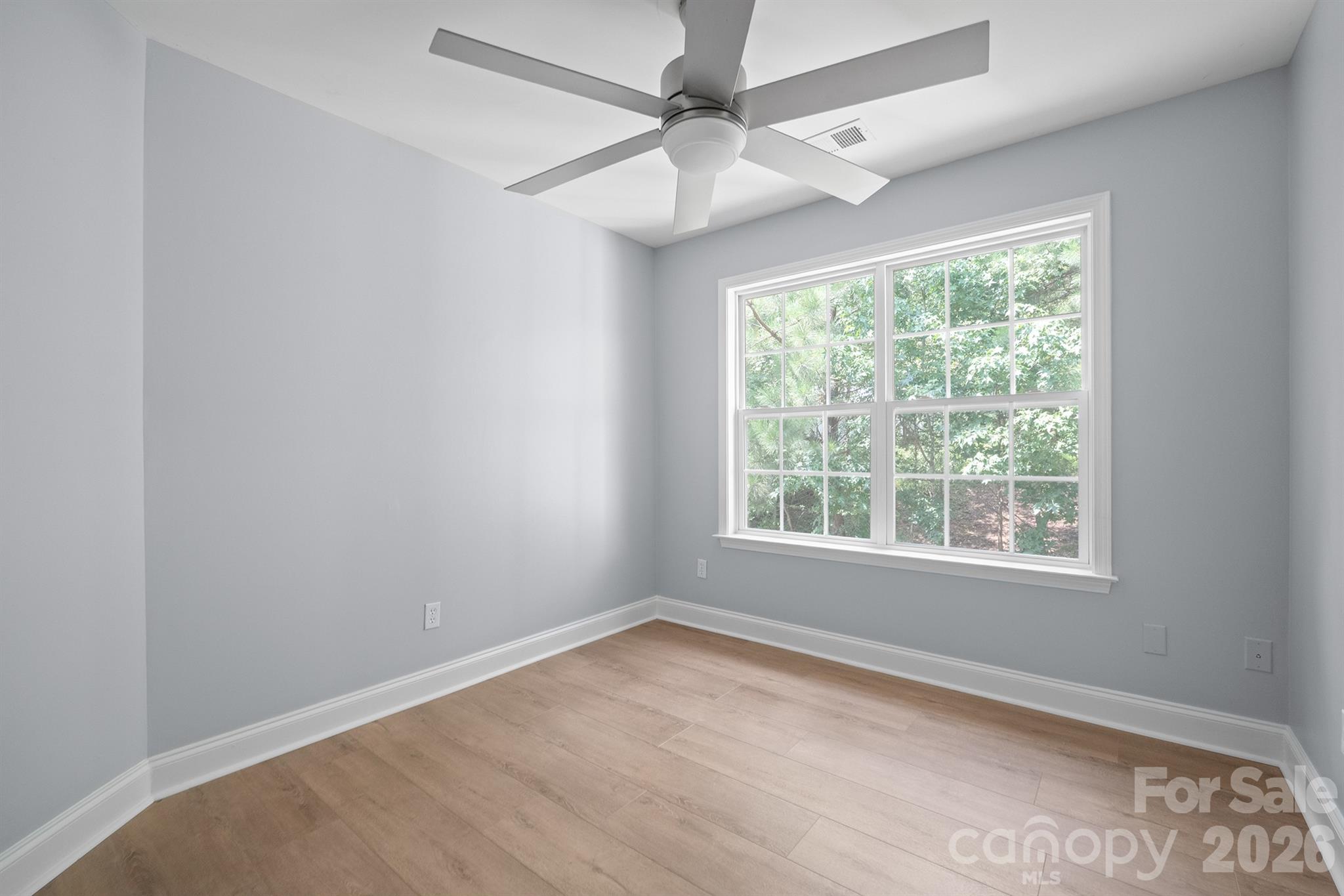 2646 Amber Crest Drive Property Photo 29