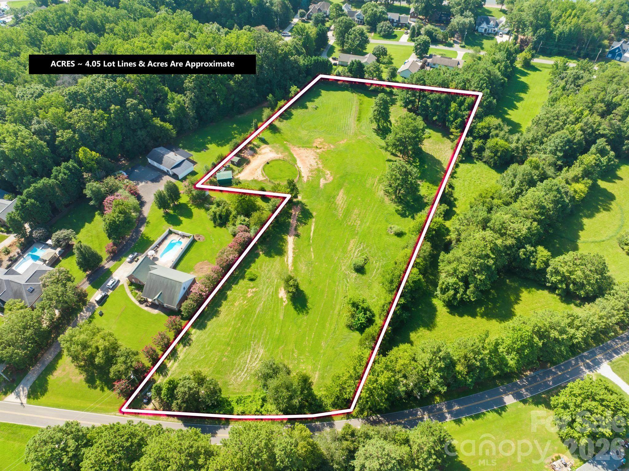 325 Big Indian Loop Property Photo 7