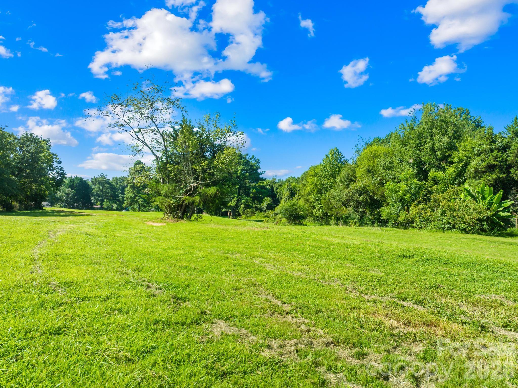 325 Big Indian Loop Property Photo 19