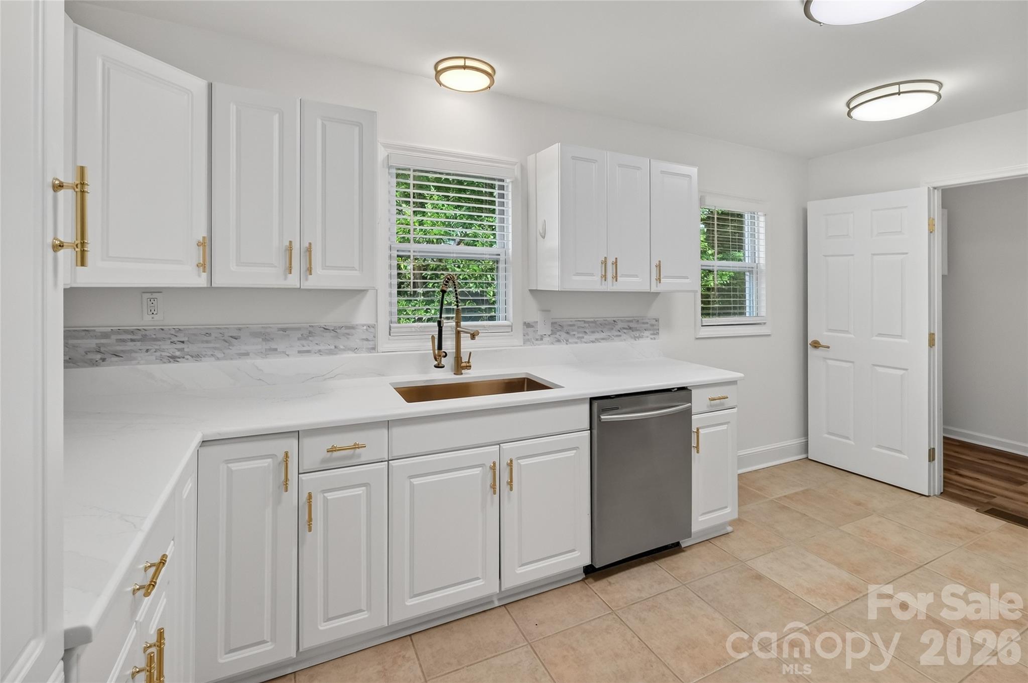 1062 Dresden Drive Property Photo 1