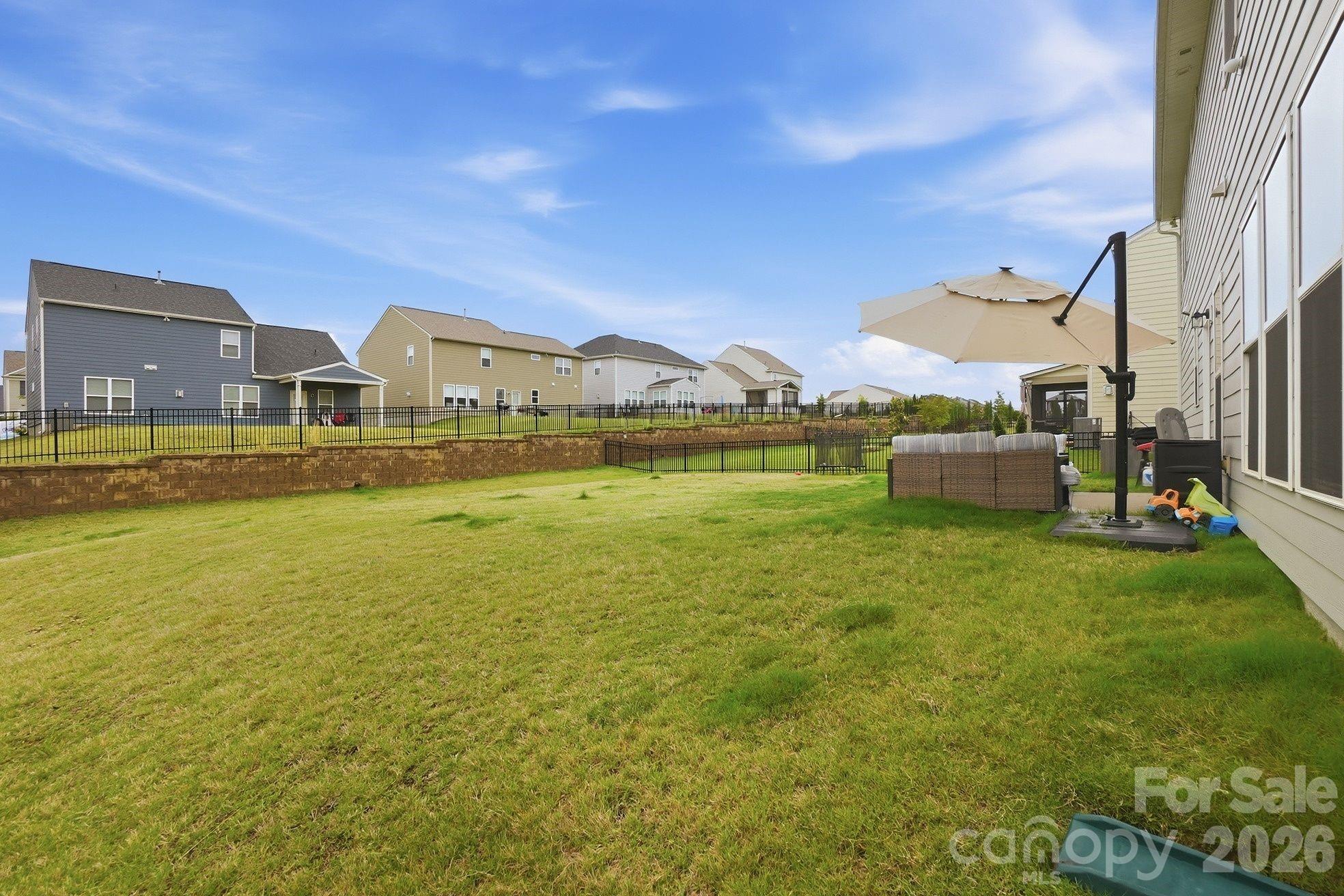 11016 Larkslea Lane Property Photo 34