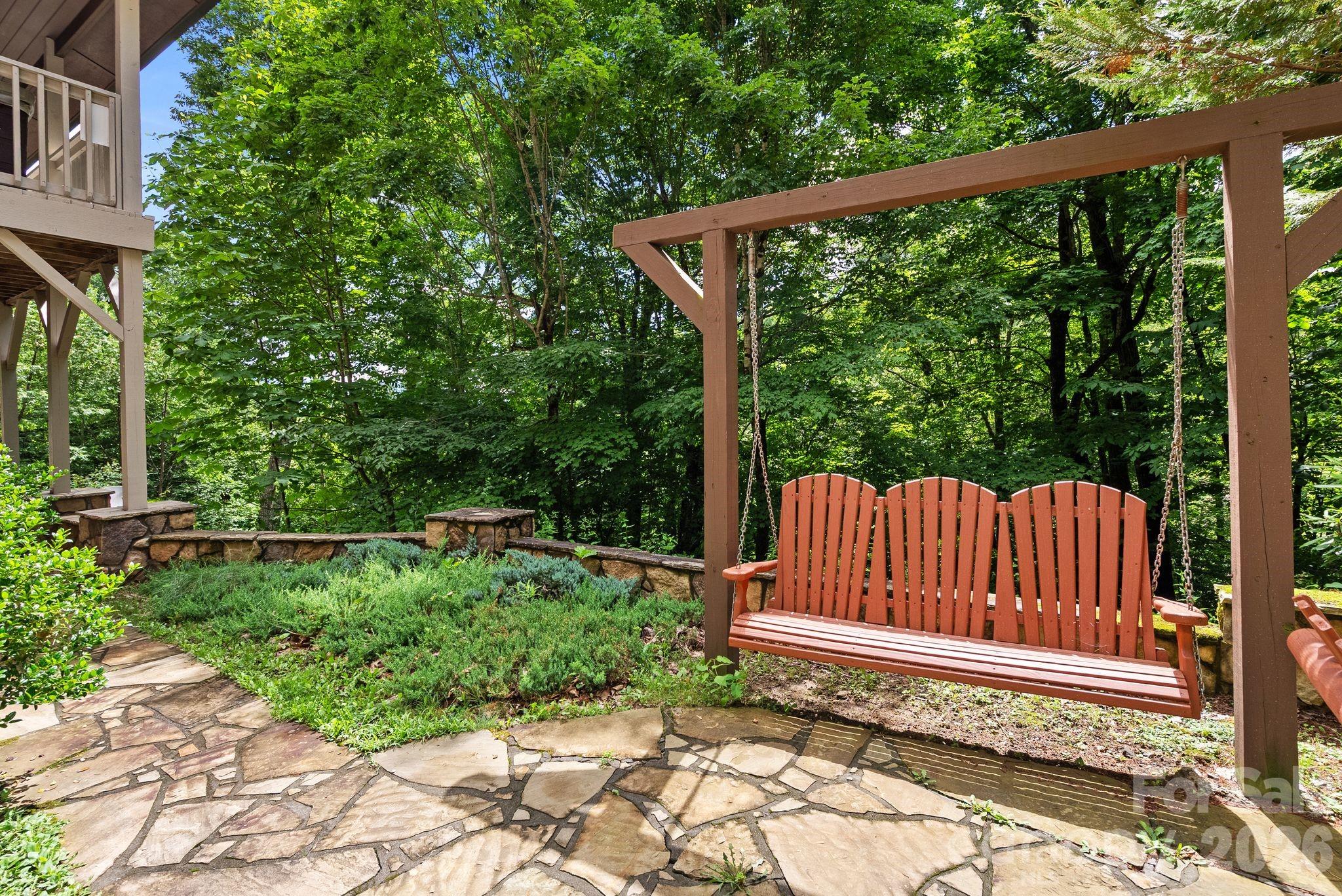 100 Moonshineholler Drive Property Photo 42