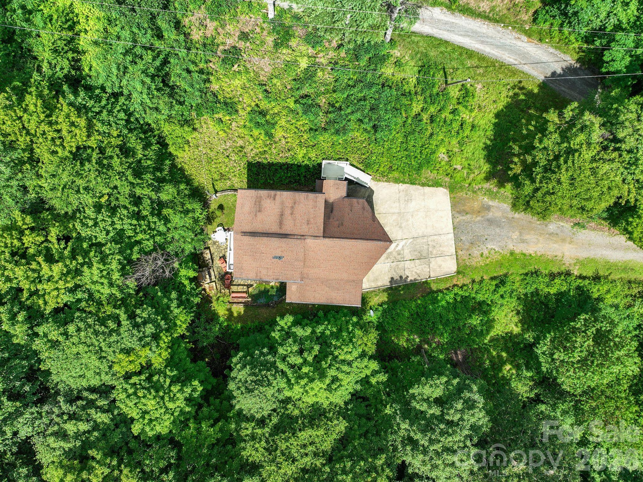 100 Moonshineholler Drive Property Photo 46