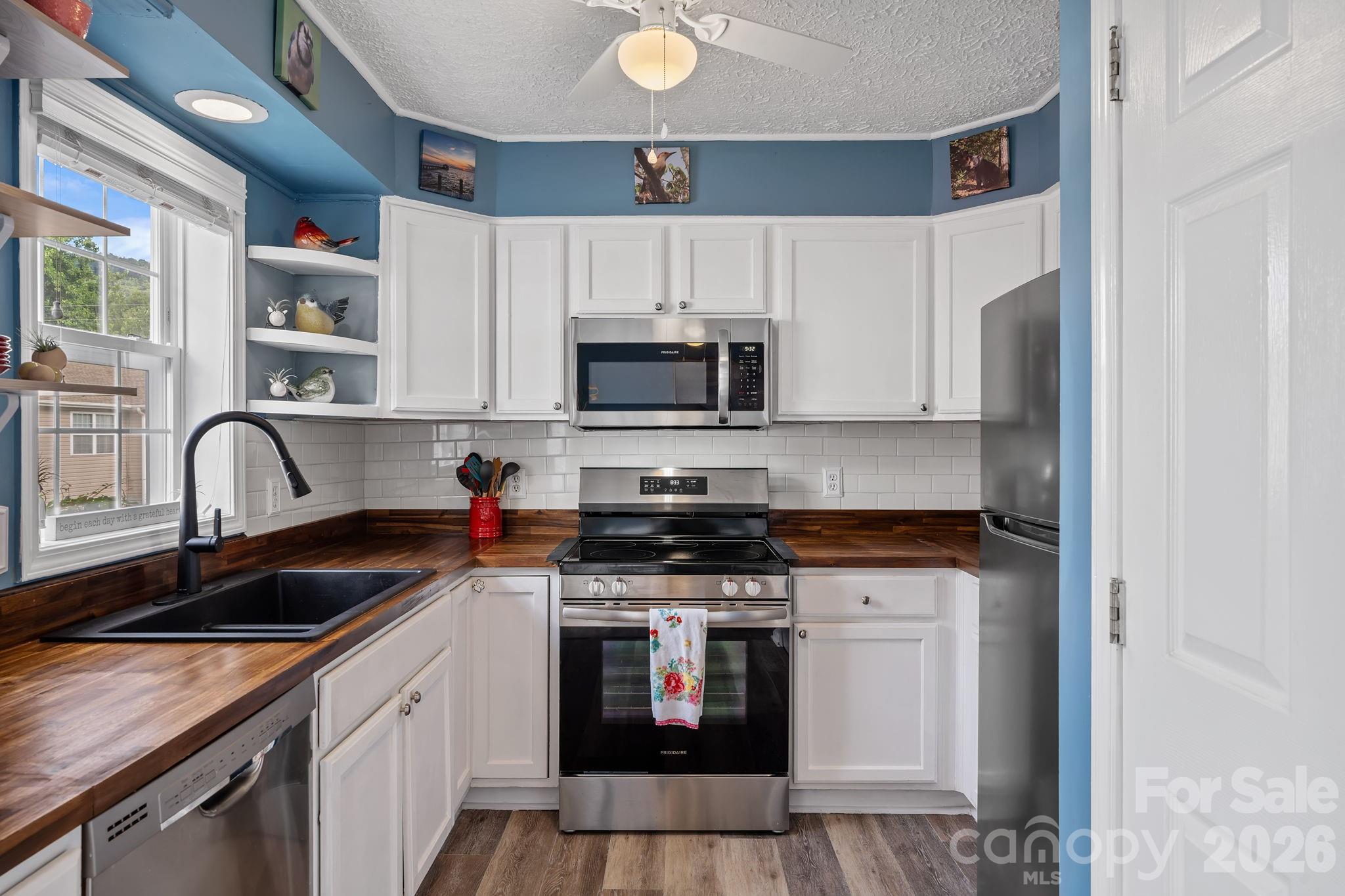 109 Loch Haven Road Property Photo 8