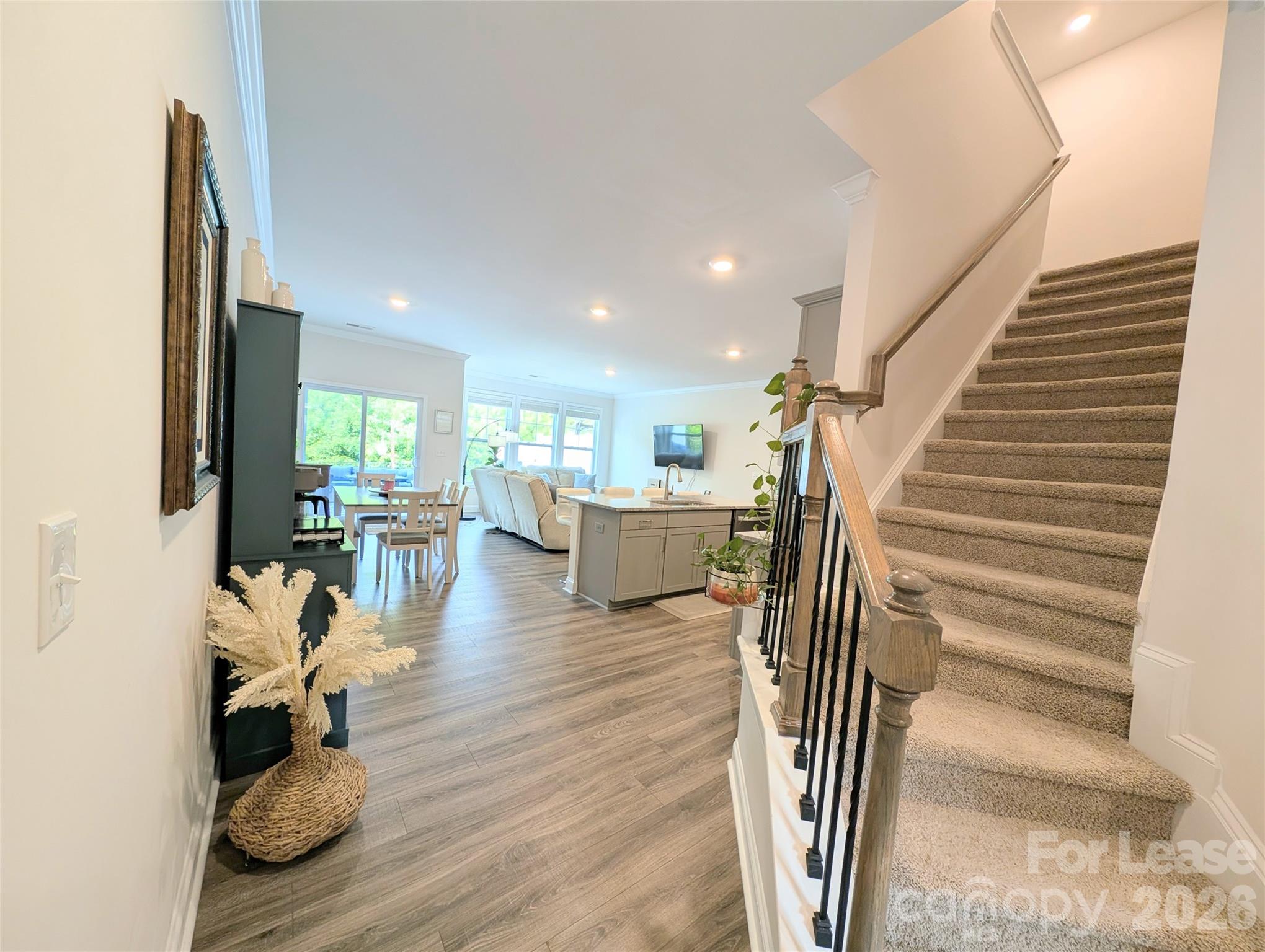 626 Altamonte Drive Property Photo 6