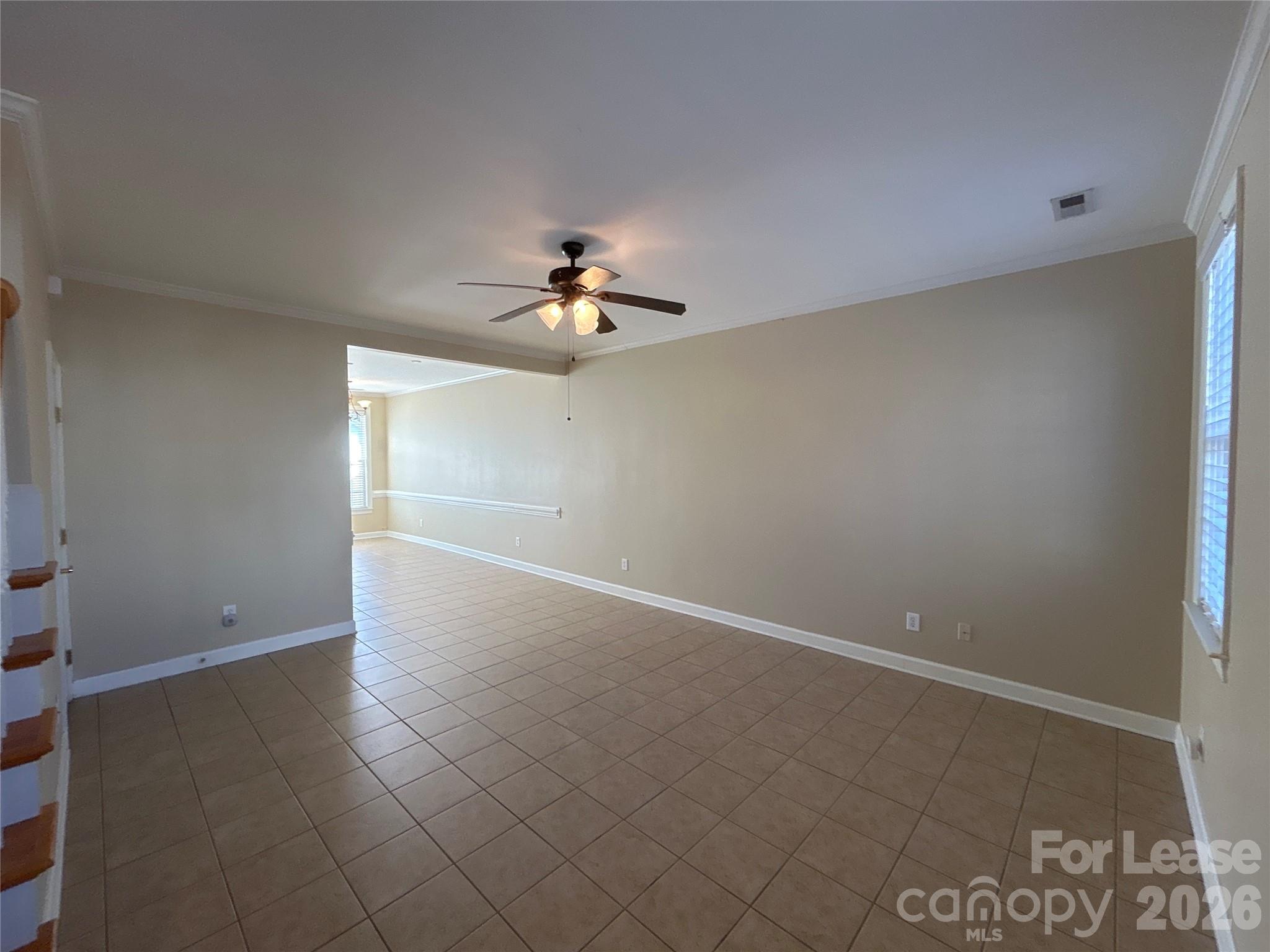 5619 Fetzer Avenue Property Photo 3