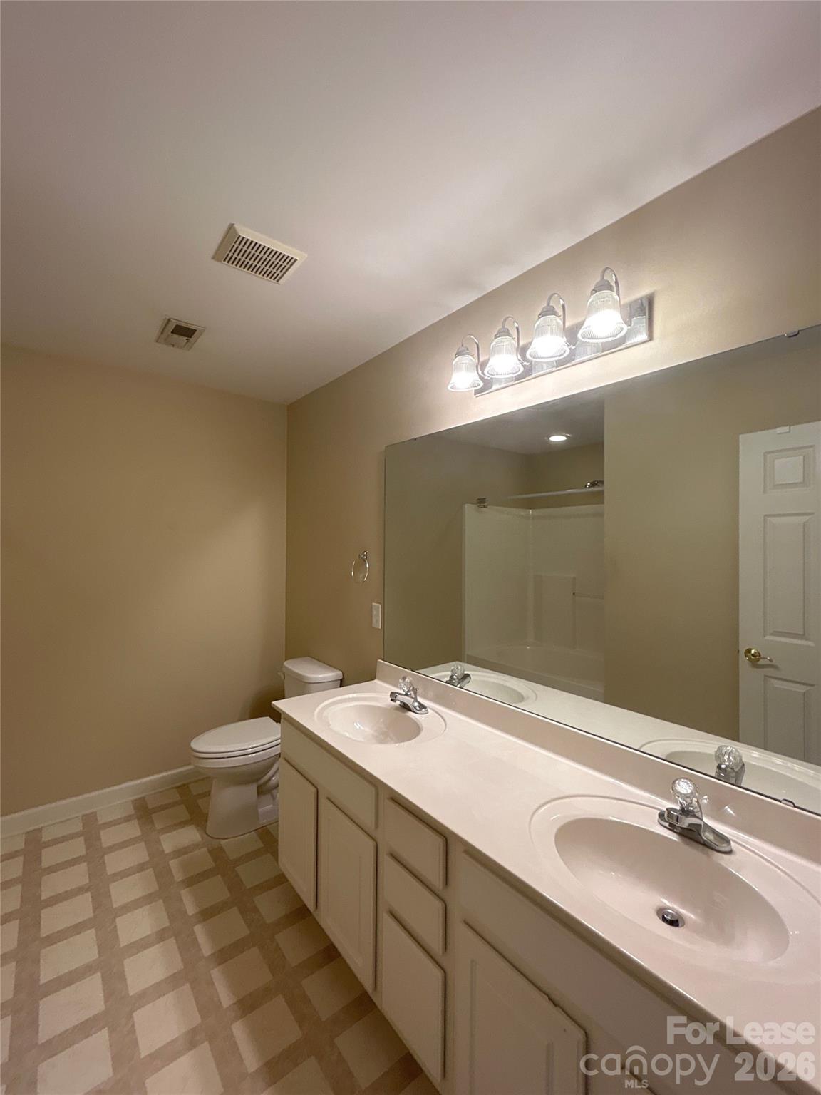 5619 Fetzer Avenue Property Photo 10