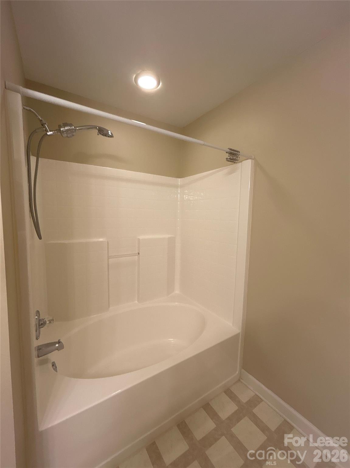 5619 Fetzer Avenue Property Photo 11