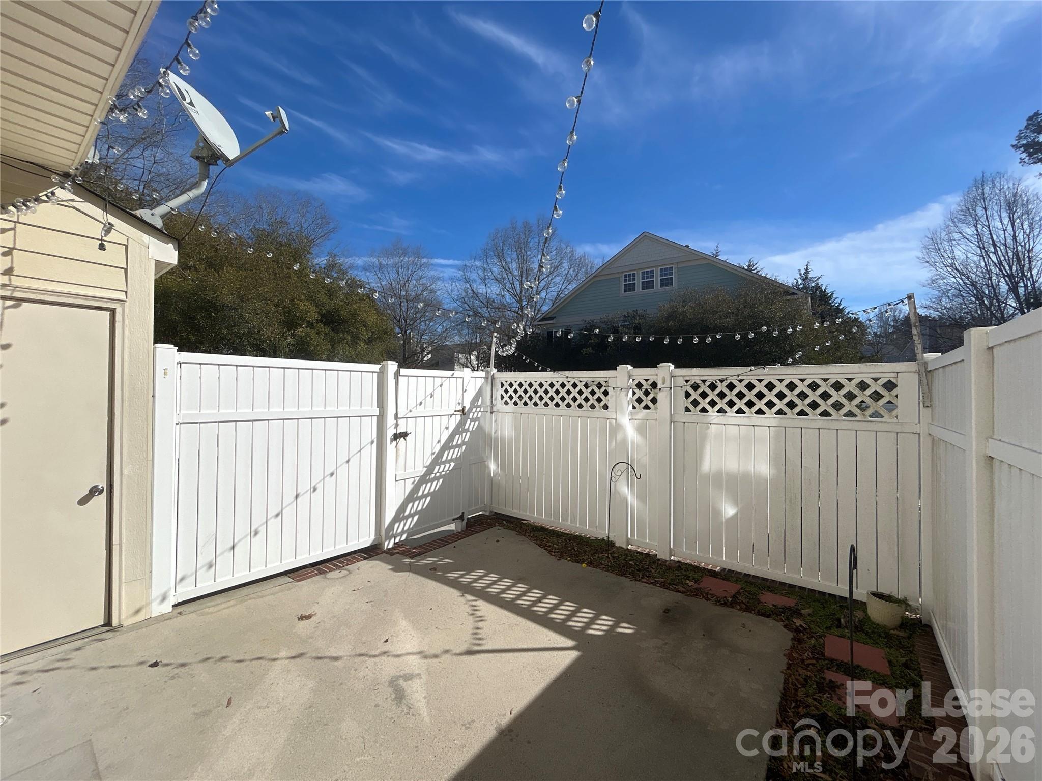 5619 Fetzer Avenue Property Photo 14