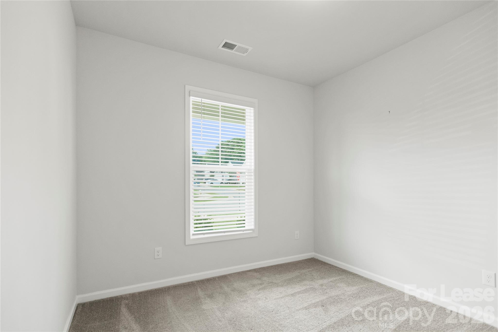 3627 Whitney Way Property Photo 6